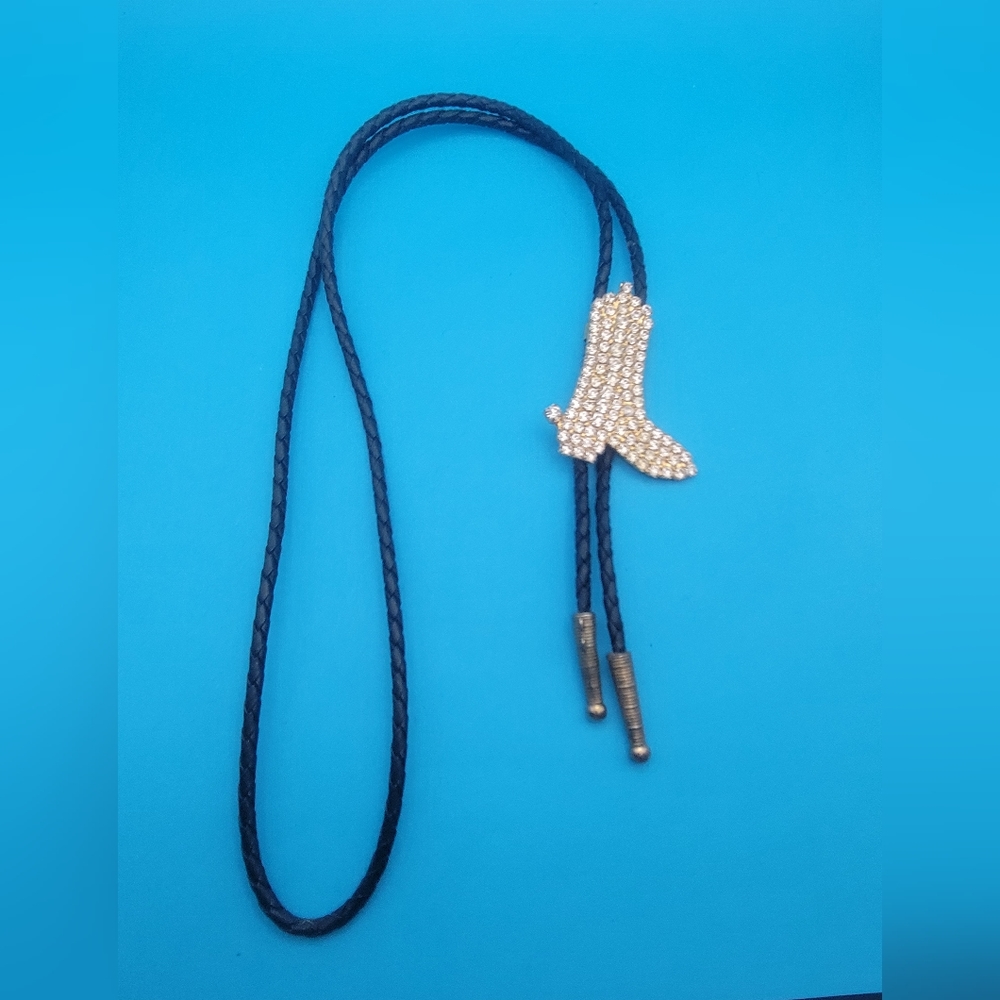 🤠 Rhinestone Cowboy 🤠 Boot Bolo